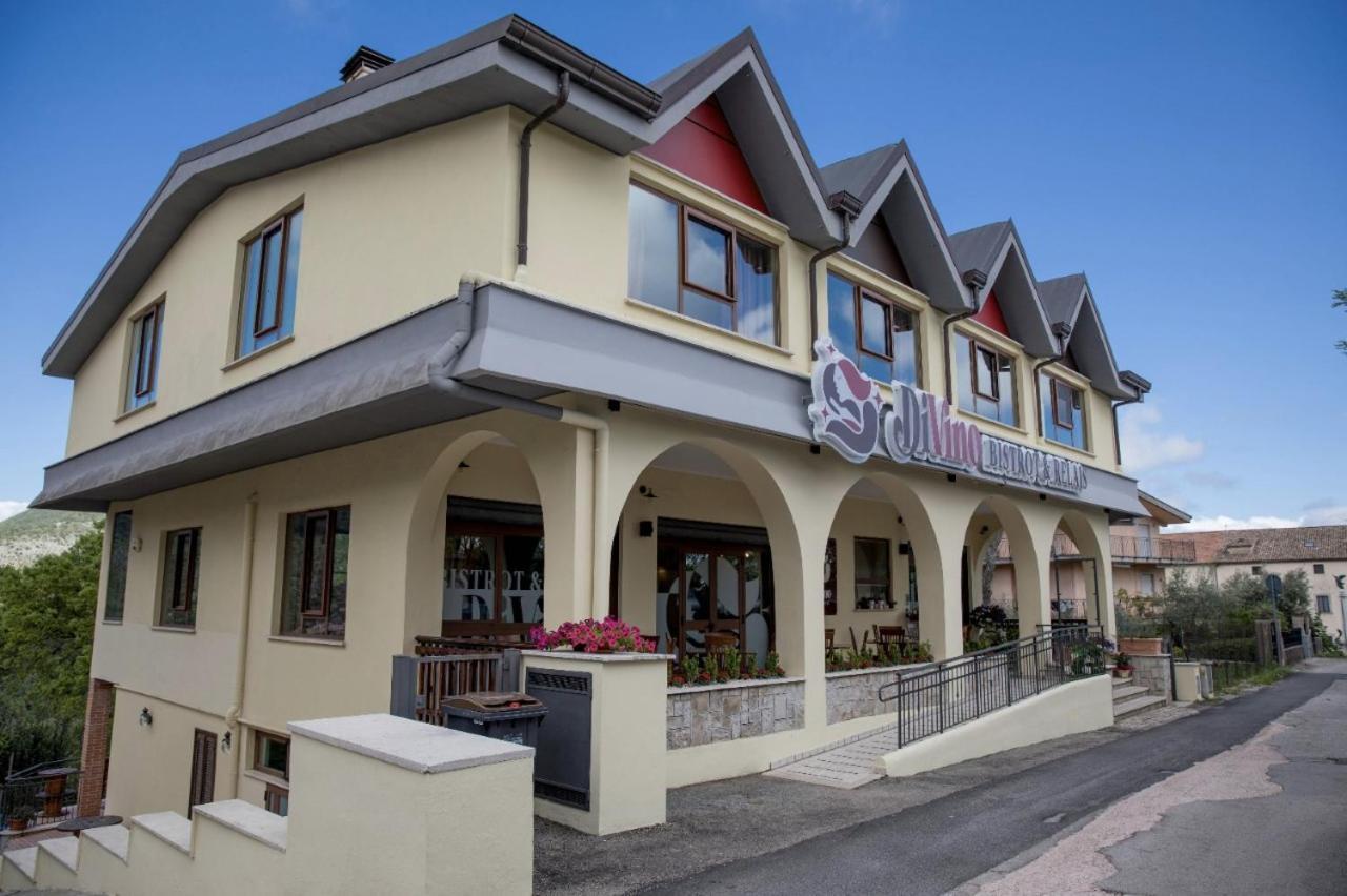 ホテル Divino Bistrot E Relais Lenola エクステリア 写真